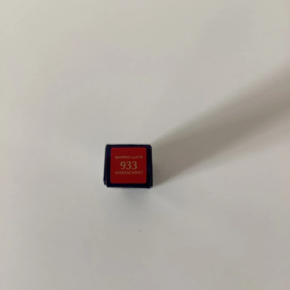Estee Lauder ~ Pure Color Whipped Matte Lip Color~#933 Maraschino~0.3 oz NIB